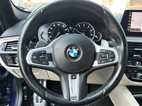 Used 2019 BMW 540i w/ M Sport Package RWD image 6