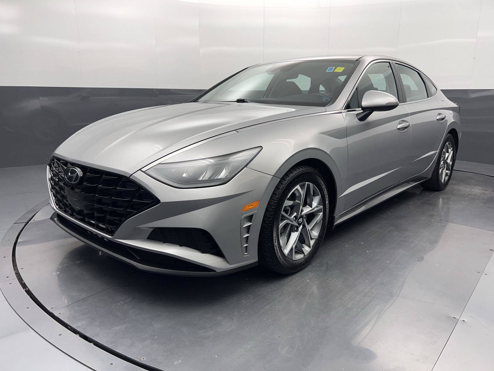 Used 2023 Hyundai Sonata SEL w/ Winter Weather Package FWD image 26