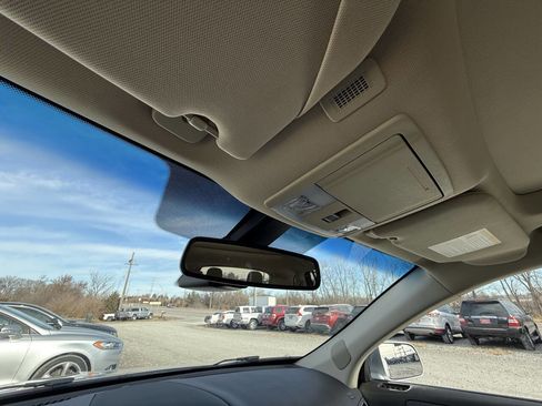 Used 2014 Lincoln MKT AWD w/ Equipment Group 201A image 24