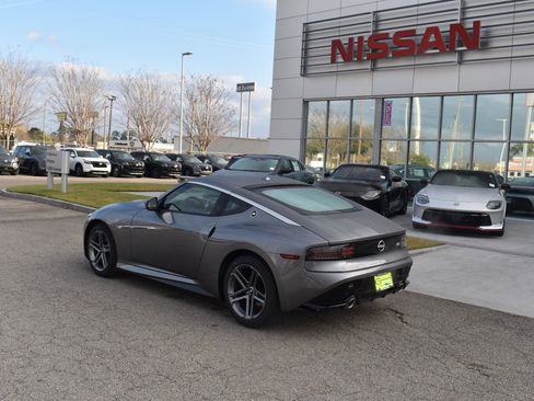 Used 2026 Nissan Z Sport w/ Floor Mat Package RWD image 10
