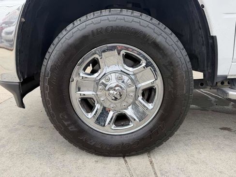 Used 2020 RAM 2500 Big Horn AWD/4WD image 9
