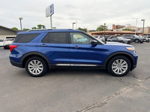 Used 2020 Ford Explorer Limited AWD/4WD image 2