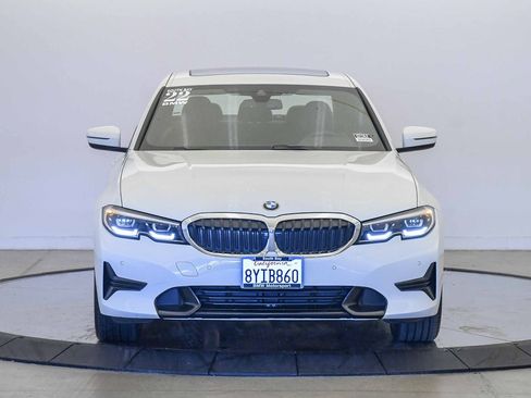 Used 2022 BMW 330i Sedan w/ Driving Assistance Package image 7