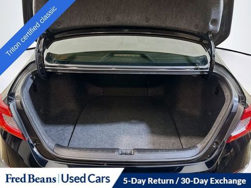 Used 2018 Honda Accord EX image 20