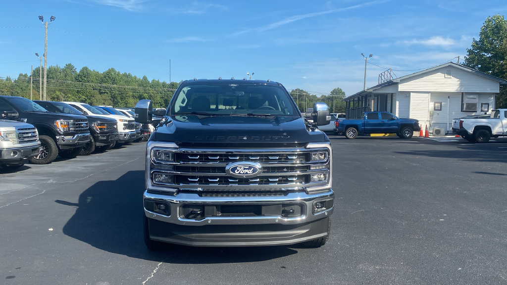 New 2027 Ford F250 Lariat w/ Lariat Premium Package AWD/4WD image 2