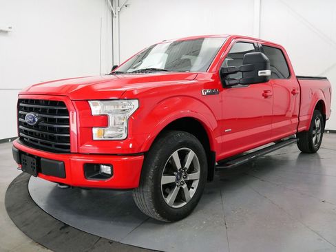 Used 2016 Ford F150 XLT w/ Equipment Group 302A Luxury AWD/4WD image 3