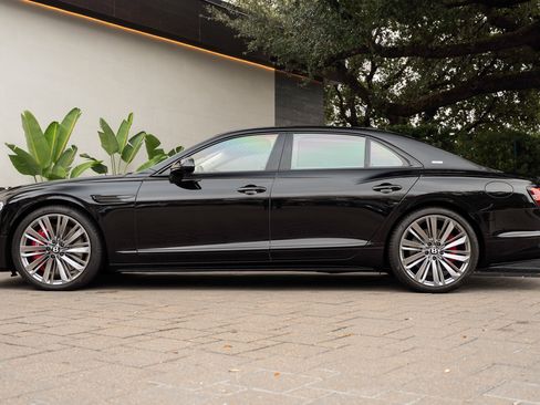 Certified 2025 Bentley Flying Spur Speed image 54