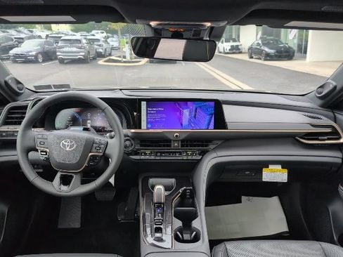 New 2026 Toyota Crown Platinum AWD/4WD image 35