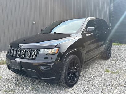 Used 2018 Jeep Grand Cherokee Altitude