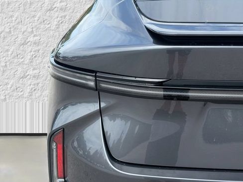 New 2026 Lexus ES 350e w/ Convenience Package FWD image 10