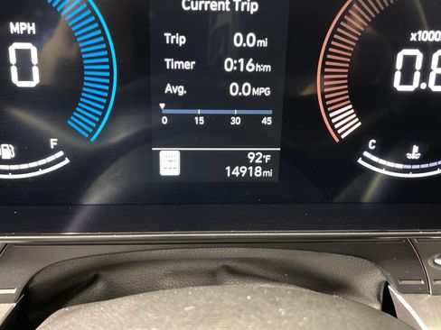 Used 2026 Hyundai Kona SEL Sport FWD image 21