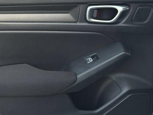Used 2024 Honda Civic Sport image 11