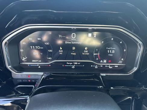 Certified 2022 GMC Sierra 1500 SLT w/ SLT Convenience Package image 11