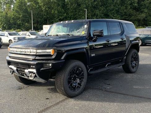 New 2024 GMC Hummer EV 2X w/ LPO, Illumination Package AWD/4WD image 3