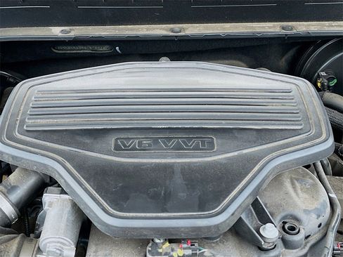 Used 2024 Chevrolet Blazer RS w/ Driver Confidence II Package image 30