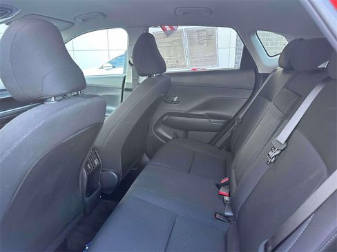 Used 2025 Hyundai Kona SEL image 10