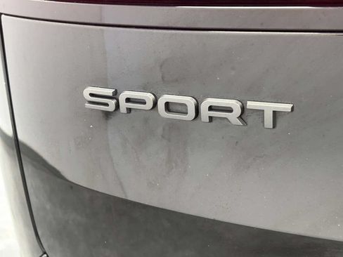 Used 2024 Land Rover Range Rover Sport SE AWD/4WD image 10