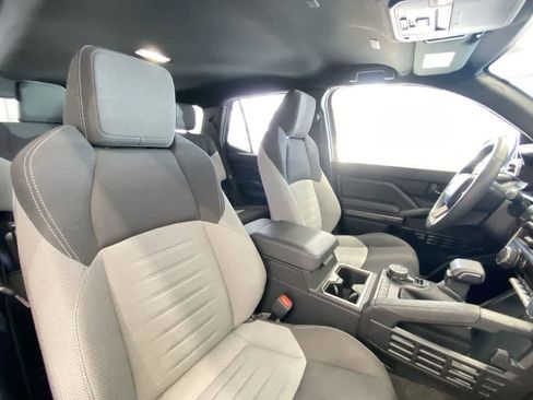 Certified 2025 Toyota 4Runner TRD Off-Road image 25