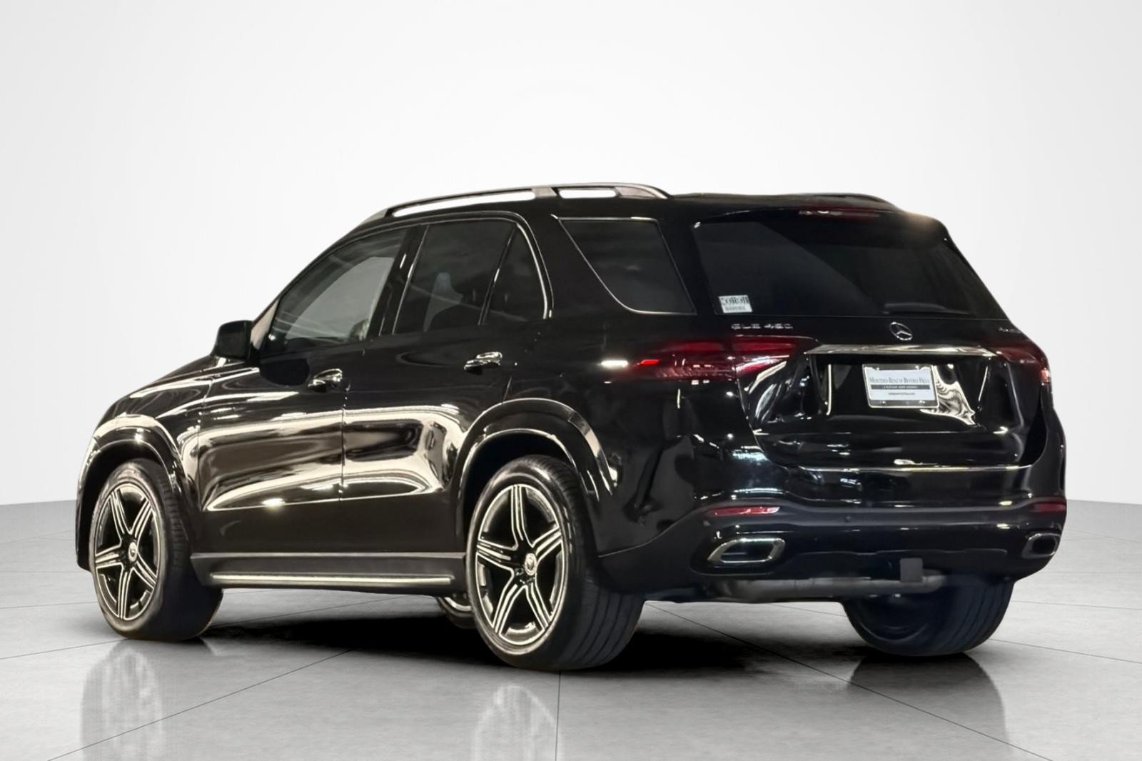 New 2026 Mercedes-Benz GLE 450 4MATIC image 3