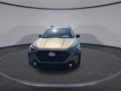 Certified 2025 Subaru Outback Onyx Edition w/ Popular Package #2 image 4