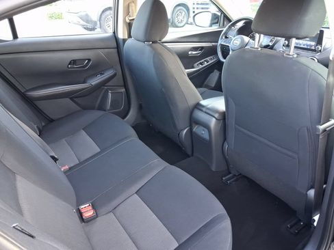 Used 2024 Nissan Sentra SV w/ All-Weather Package FWD image 29