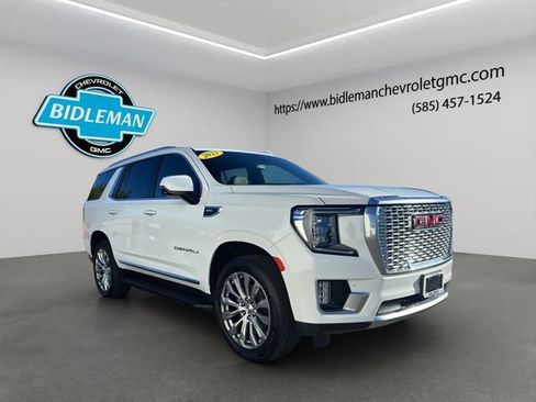Used 2023 GMC Yukon Denali image 1