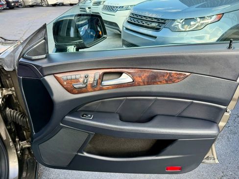 Used 2013 Mercedes-Benz CLS 550 4MATIC image 27
