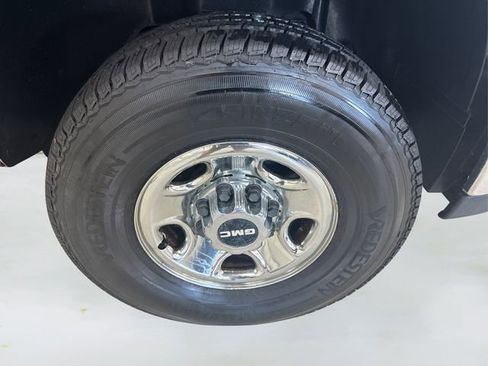 Used 2007 GMC Sierra 2500 W/T w/ Work Truck Preferred Package image 13