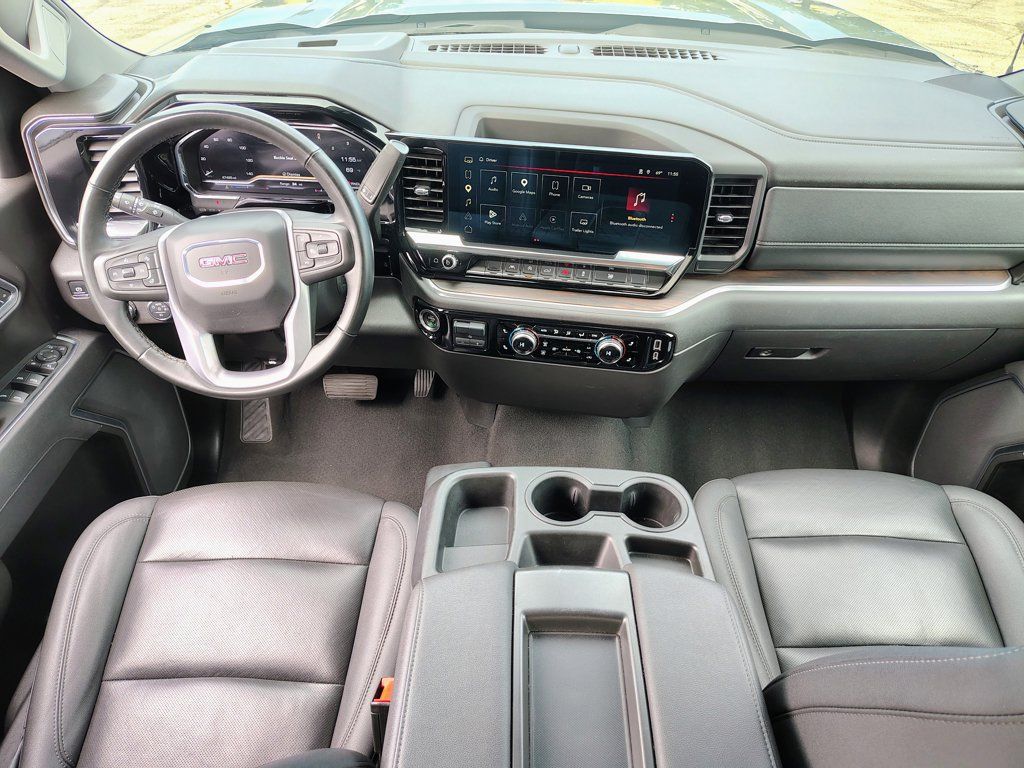 Used 2025 GMC Sierra 1500 SLT AWD/4WD image 36
