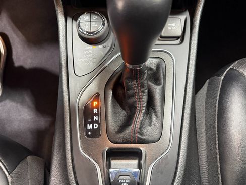 Used 2022 Jeep Cherokee Trailhawk w/ Sound & Nav Group image 14