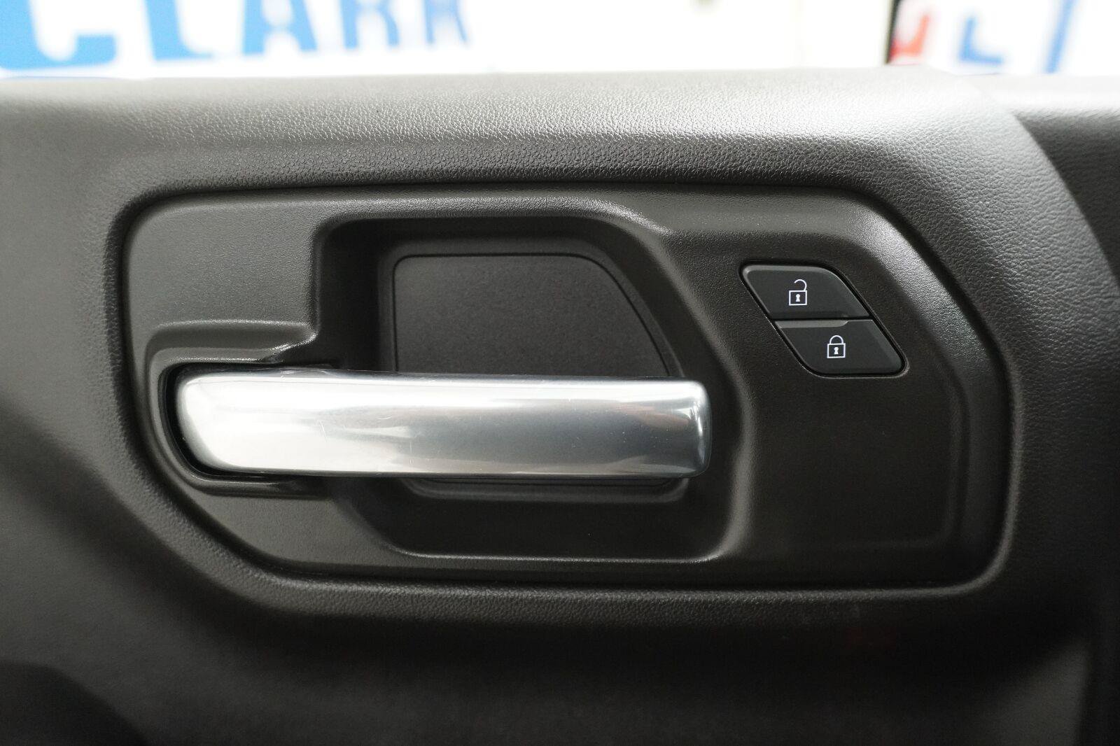 Used 2024 Chevrolet Silverado 1500 Custom RWD image 19
