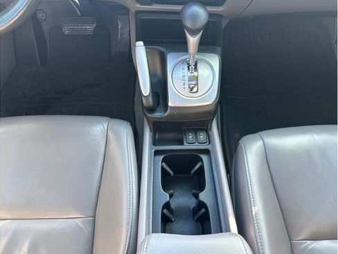 Used 2011 Honda Civic EX-L image 18