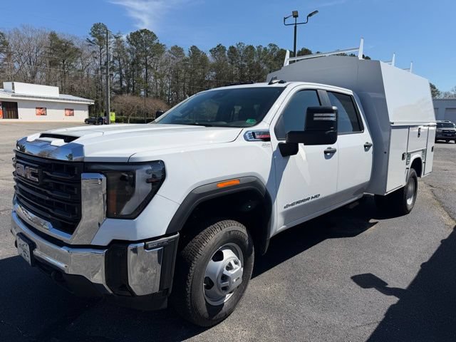 Used 2025 GMC Sierra 3500 Pro w/ Convenience Package RWD image 5