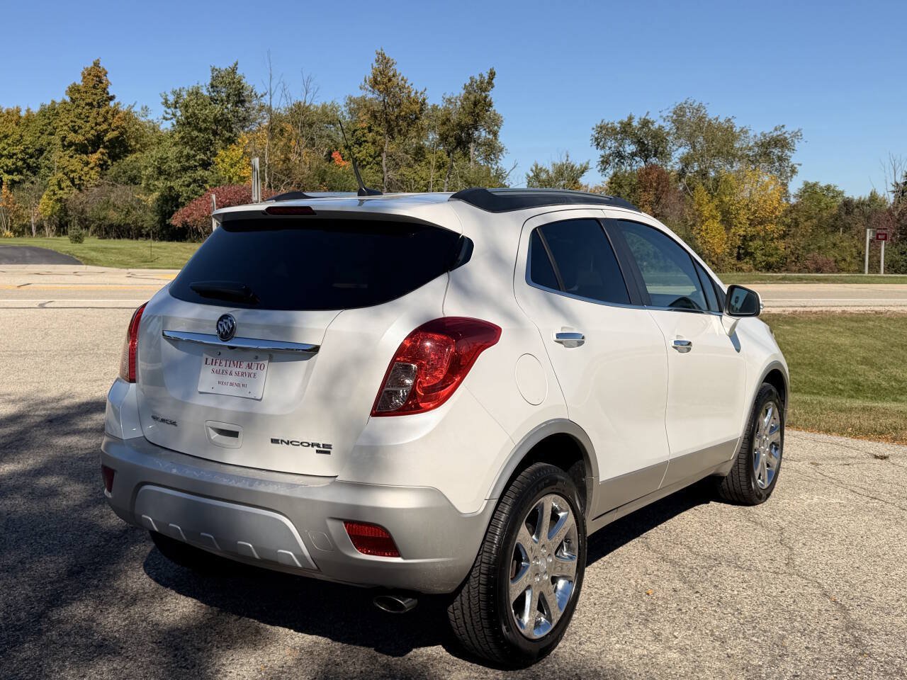 Used 2014 Buick Encore Leather AWD/4WD image 5