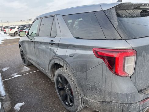 Used 2022 Ford Explorer ST w/ Equipment Group 401A image 11