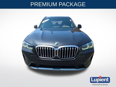 Used 2023 BMW X3 xDrive30i w/ Premium Package AWD/4WD image 3