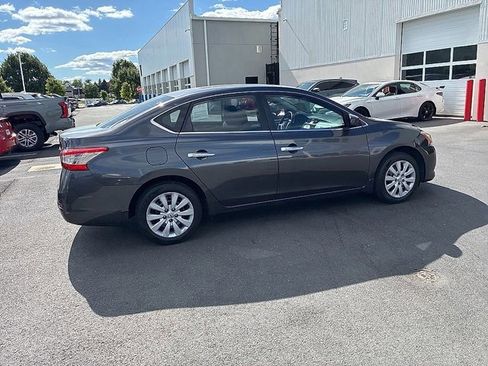 Used 2013 Nissan Sentra S FWD image 7