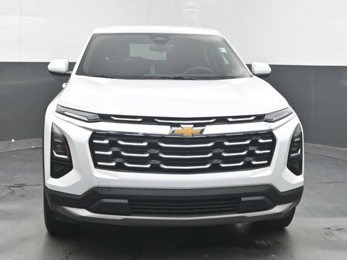 Certified 2026 Chevrolet Equinox LT FWD image 3