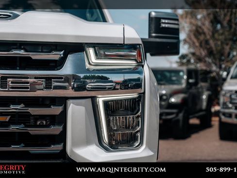 Used 2021 Chevrolet Silverado 2500 LT w/ All Star Edition AWD/4WD image 12