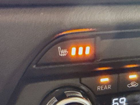 Used 2018 MAZDA CX-9 Touring w/ Touring Premium Package image 22