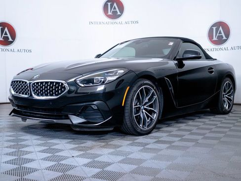 Used 2021 BMW Z4 sDrive30i w/ Premium Package RWD image 4