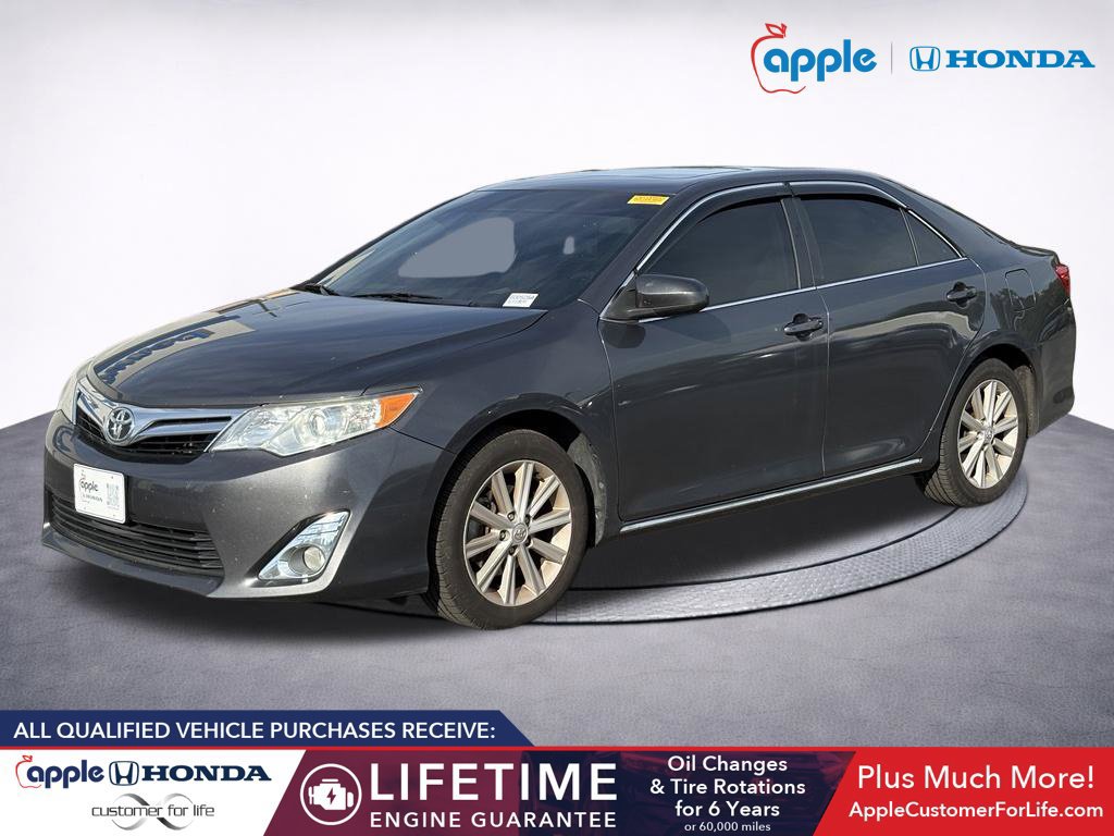 Used 2012 Toyota Camry XLE FWD image 3
