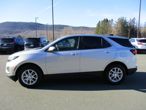 Certified 2022 Chevrolet Equinox LT image 8