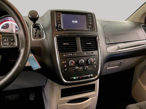 Used 2017 Dodge Grand Caravan SE w/ Power Window Group FWD image 7