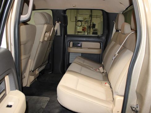 Used 2014 Ford F150 XLT w/ XLT Chrome Package RWD image 22