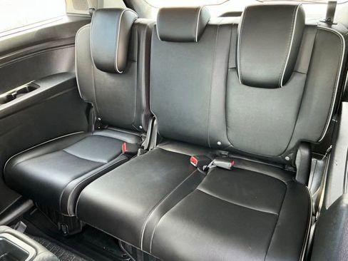 Used 2024 Honda Odyssey Elite image 8