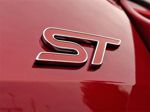 New 2025 Ford Explorer ST w/ Sun And Sound Package image 11