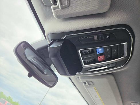 Used 2022 Jeep Grand Cherokee L Laredo w/ Luxury Tech Group I AWD/4WD image 37