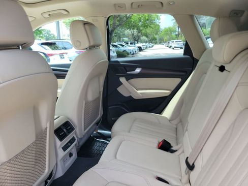 Used 2023 Audi Q5 2.0T Premium Plus w/ Premium Plus Package AWD/4WD image 20