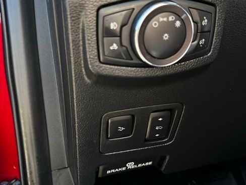 Used 2019 Ford F350 Platinum w/ Platinum Ultimate Package AWD/4WD image 33